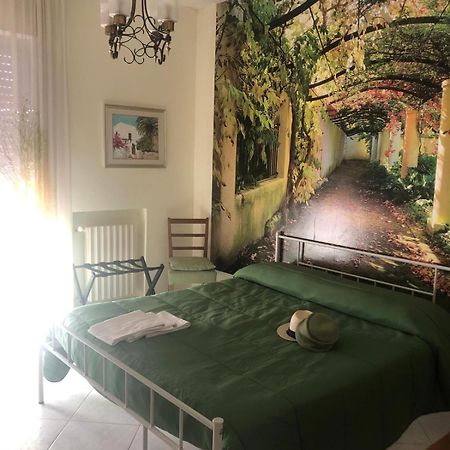 Casa Ninetta Apartment Бари Екстериор снимка