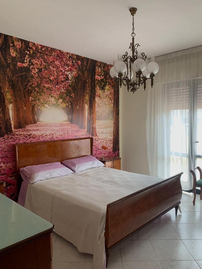 Casa Ninetta Apartment Бари Екстериор снимка