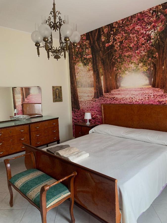 Casa Ninetta Apartment Бари Екстериор снимка